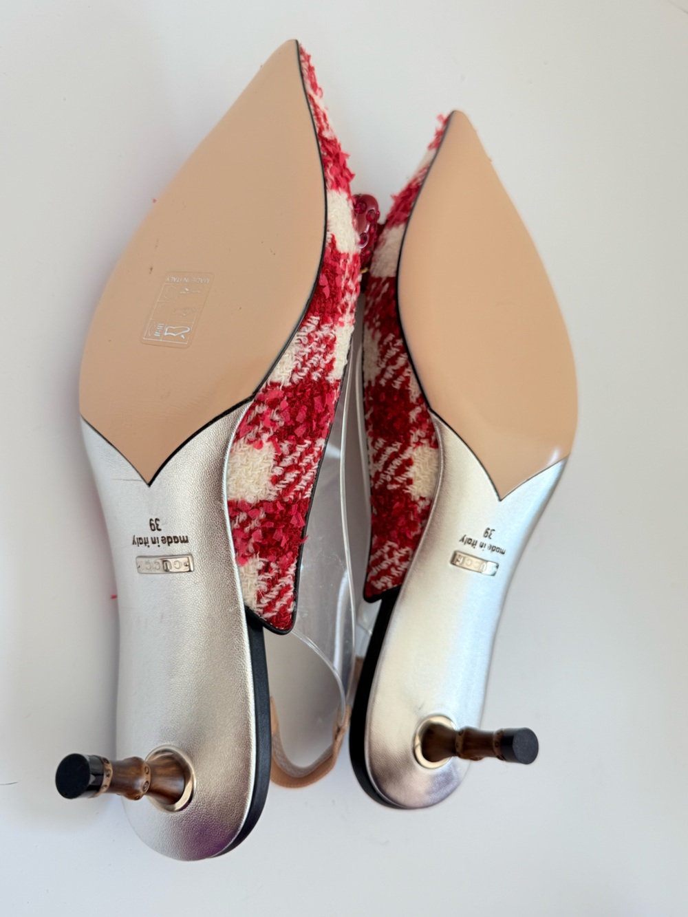 Gucci Eleanor Strawberry Tweed Crystal PVC Bamboo Slingback Pumps 39 - Picture 8 of 9